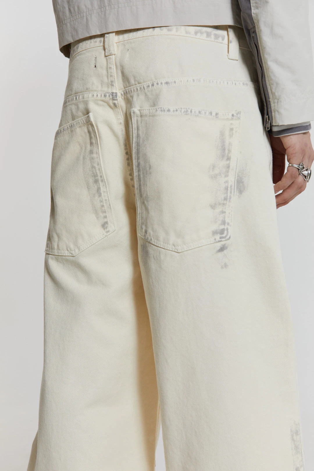 Dirty White Colossus Baggy Jeans - Image 7
