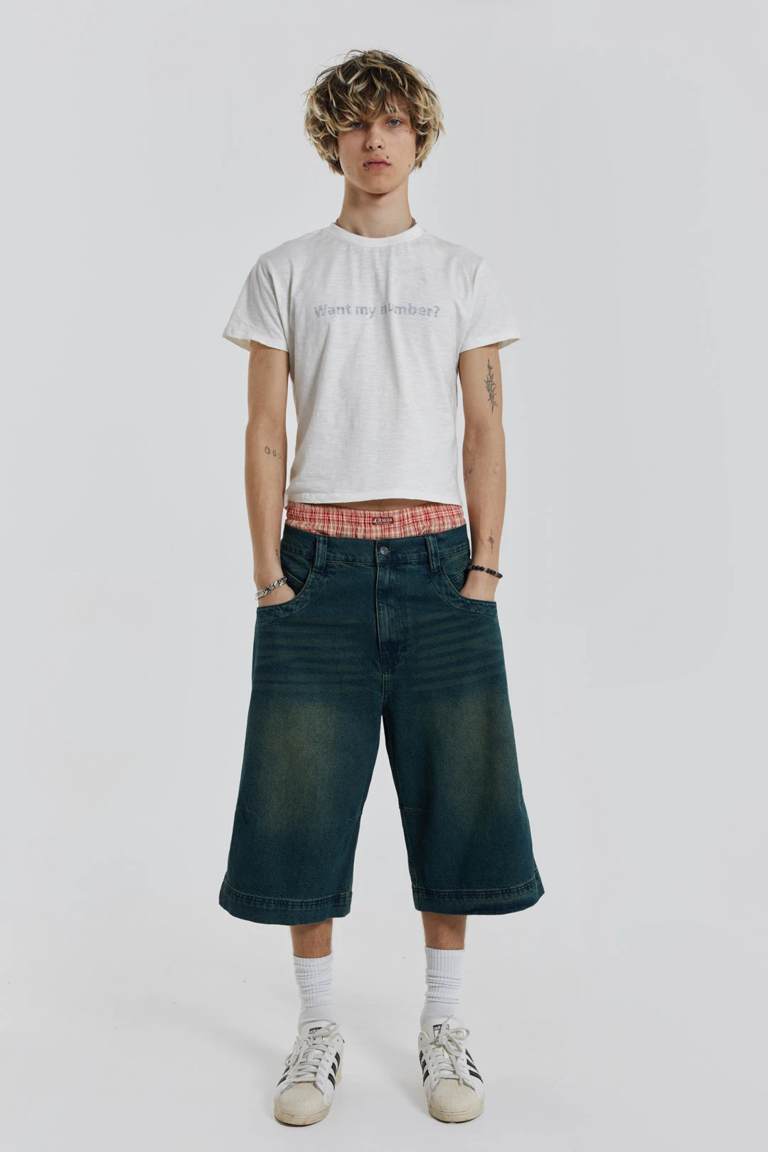 Axle Sandblast Denim Jorts - Image 2