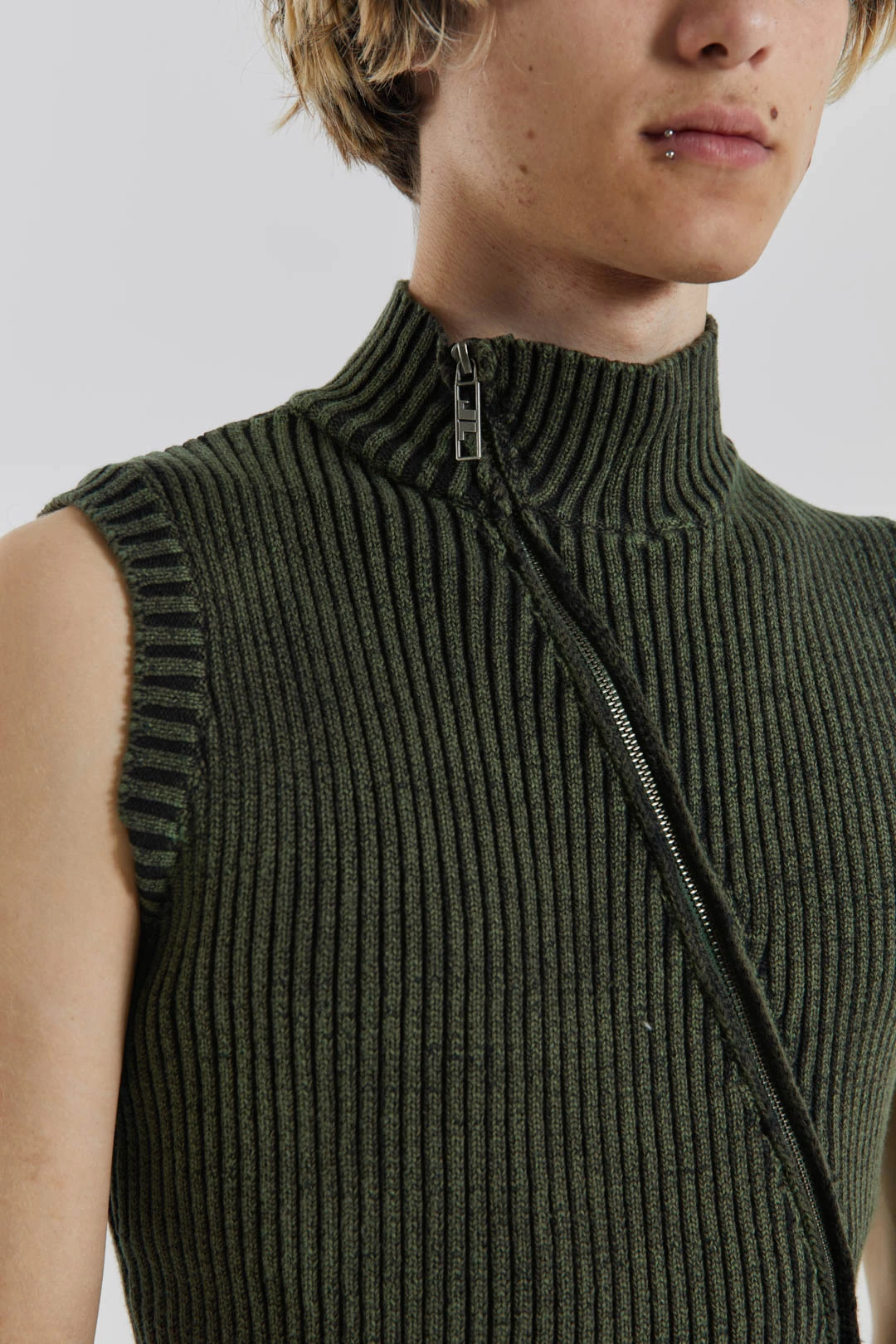 Lure Asymmetric Knit - Image 4